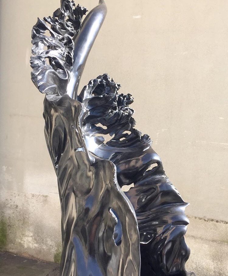 abelescultore's tweet photo. #blackfeather #marbleblack #sculptor @abelevadacca #artitaly #artloppia #feather #marble #privatecollectionaustralia #blackmarble #carvethenarble #abelevadacca #abelevadaccasculptor #lakecomo #abeleartatelier #bellagio #italy #thebeautyoftheblack https://t.co/Tviq1w6MYZ