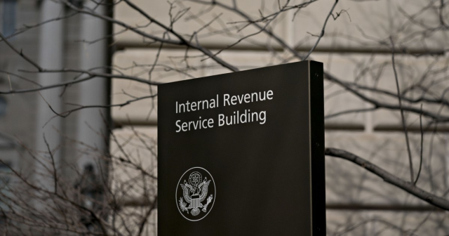 brucehoskins's tweet photo. New and improved IRS online #Tax Withholding Estimator reflects the new #W4 form: https://t.co/4lfeZxU5wt https://t.co/JW7j9F9wFg