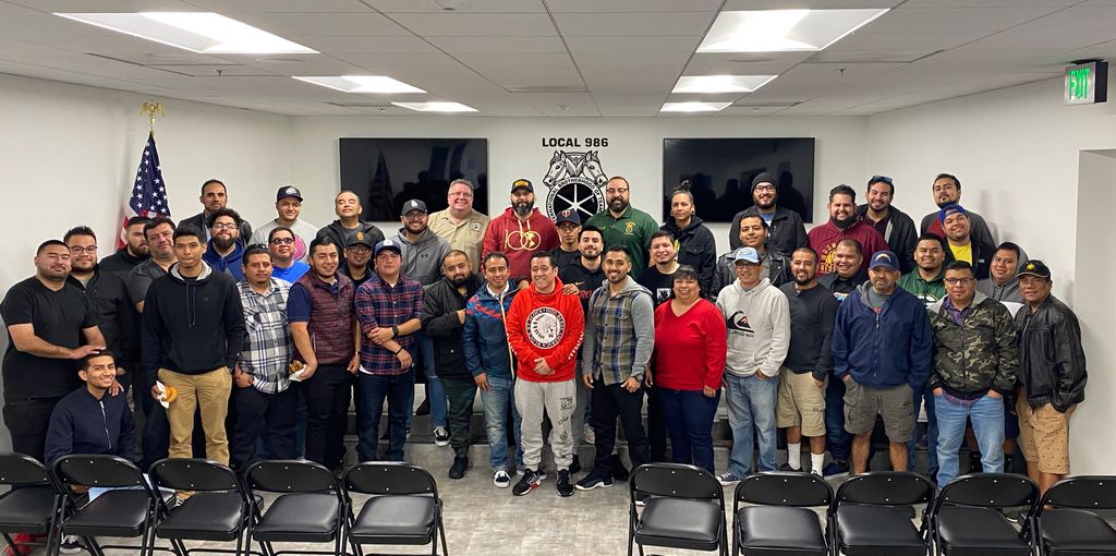 Teamsters986's tweet photo. Secretary-Treasurer Chris Griswold and Business Agent Ron Seamans, Jr., met with employees from KWK Trucking to provide an overview and updates regarding ongoing contract negotiations.
#Teamsters
#UnionStrong https://t.co/u4GRyx6VvD