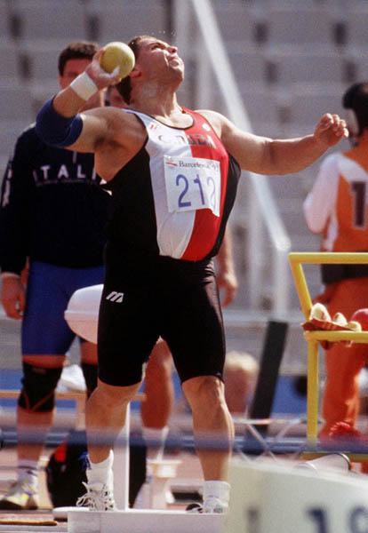 goVCIca's tweet photo. Bon anniversaire à ces Olympiens 🇨🇦
@SchmittyGav 🏐 #Rio2016
@Rad85E ⛸️🥇🥈🥉#Sotchi2014 #PC18
Megan Metcalfe 🏃🏾♀️#Beijing08
Peter Dajia 🏃♂️ #Barcelone92
@Equipe_Canada @VBallCanada @SkateCanada @AthleCanada @AthleticsCanada https://t.co/0Of6zOkTby