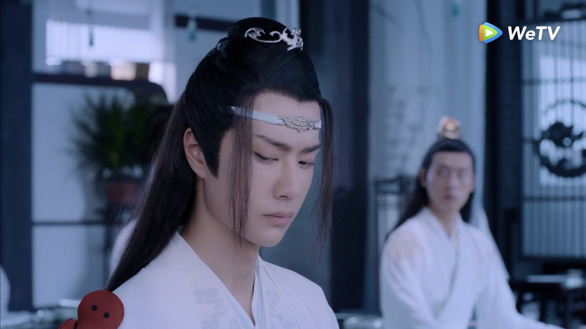 RIP the first paperman but. lwj smiled when the second one blew him a kiss.