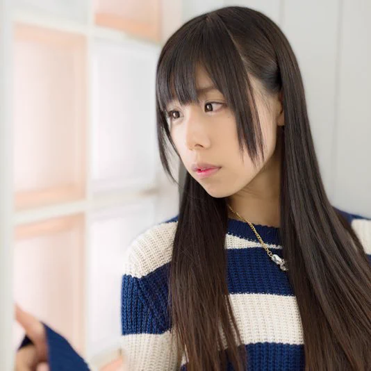 有村藍里さんの6年間の横顔！どれも可愛いけど矯正をやって良かったと実感…