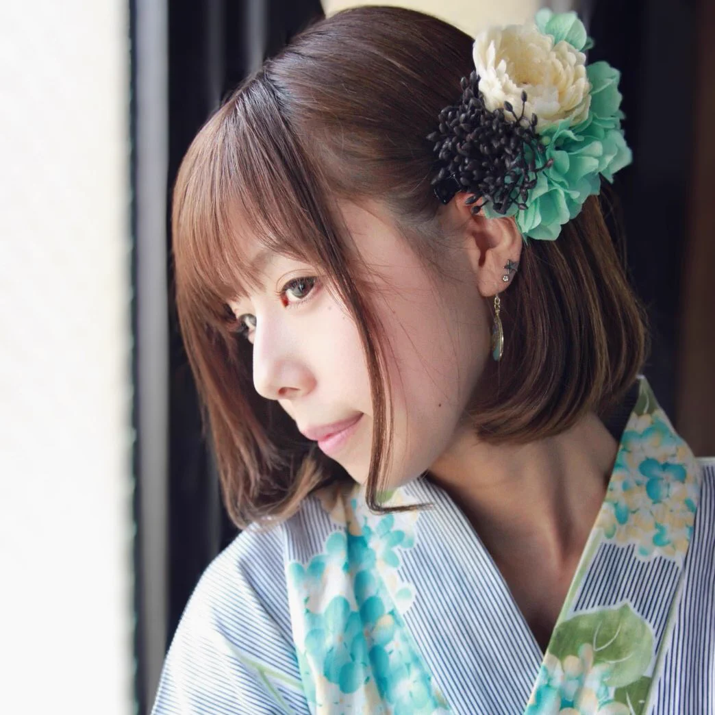 有村藍里さんの6年間の横顔！どれも可愛いけど矯正をやって良かったと実感…