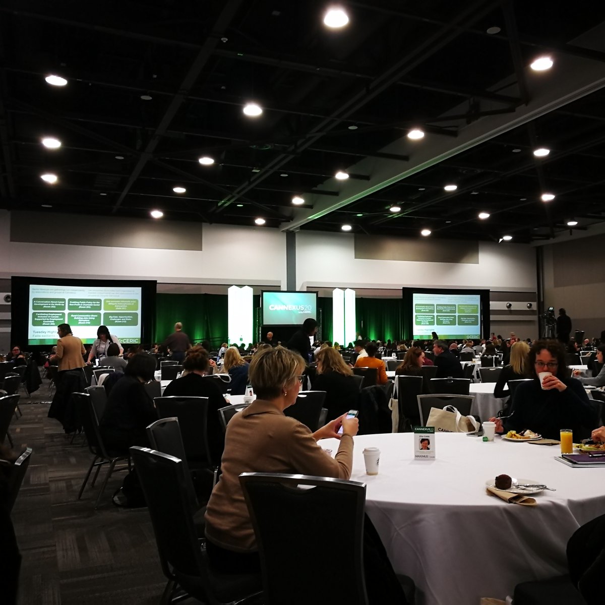 Another Cannexus about to kick off ... already bumping into lots colleagues and friends ... look forward to making a bunch of new ones #Cannexus20