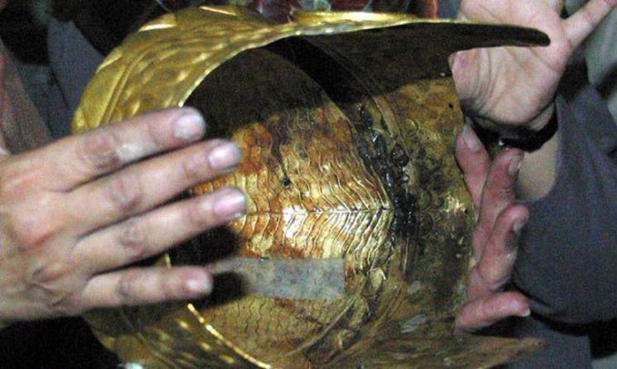 u062au0644u0643 u0647u064a u0642u0635u0629 u0627u0644u0646u0645u0631u0648u062f u0648u0643u0627u0646u062a u0644u0647 u062du0636u0627u0631u062au0647 u0641u064a u0628u0627u0628u0644 u0648u062eu0644u0641 u0641u064au0647u0627 u0643u0646u0648u0632u0627u064b u0644u0627 u062au0642u062fu0631 u0628u062bu0645u0646 u0648u0647u0630u0647 u0627u0644u0643u0646u0648u0632 u0643u0645u0627 u0645u0639u0631u0648u0641 u0644u0644u062cu0645u064au0639 u0623u0646u0647u0627 u0641u064a u0628u0644u0627u062f u0627u0644u0631u0627u0641u062fu064au0646 u0641u064a u0627u0644u0639u0631u0627u0642 u0648u0643u0627u0646 u0627u0644u0628u0639u0636 u0645u0646 u0647u0630u0647 u0627u0644u0643u0646u0648u0632 u0648u0627u0644u0622u062bu0627u0631 u0645u0639u0631u0648u0636u0629 u0641u064a u0627u0644u0645u062au062du0641 u0627u0644u0648u0637u0646u064a u0627u0644u0639u0631u0627u0642u064a u0648u0627u0644u0628u0639u0636 u0627u0644u0622u062eu0631 u0645u0646u0647u0627 u062au0645 u062du0641u0638u0647 u0641u064a u062eu0632u0627u0626u0646 u0633u0631u064au0629 u062au062du062a u0627u0644u0623u0631u0636 u0641u064a u062eu0632u0627u0626u0646 u0627u0644u0628u0646u0643 u0627u0644u0645u0631u0643u0632u064a u0627u0644u0639u0631u0627u0642u064a.