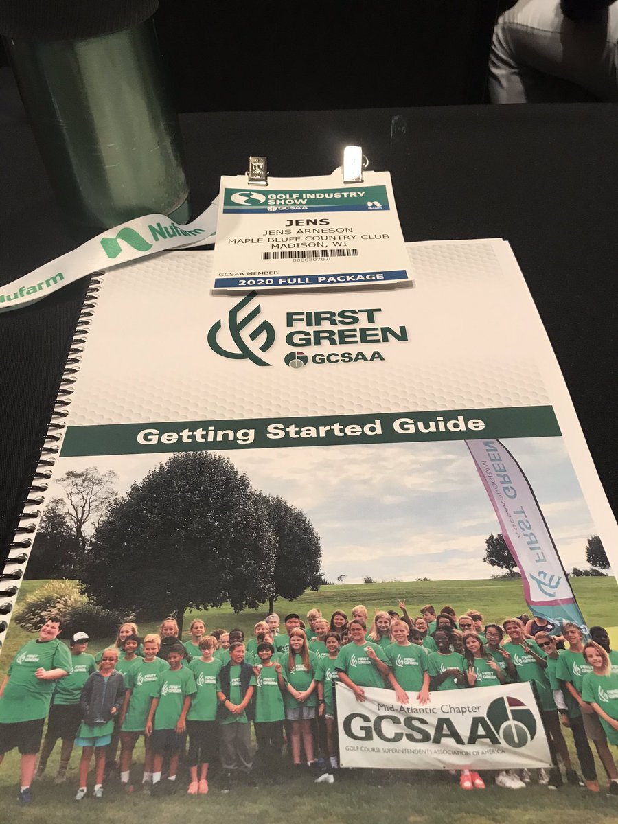 Starting off @GCSAA_GIS with a @GCSAA seminar on setting up a @TheFirstGreen program. Let’s hit the ground running! #GIS2020