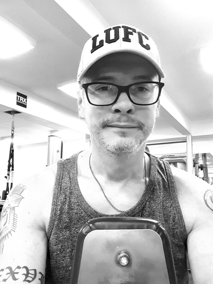 Silver_fox_x's tweet photo. #lunchgym #breakuptheday https://t.co/eTZw3xe8GX