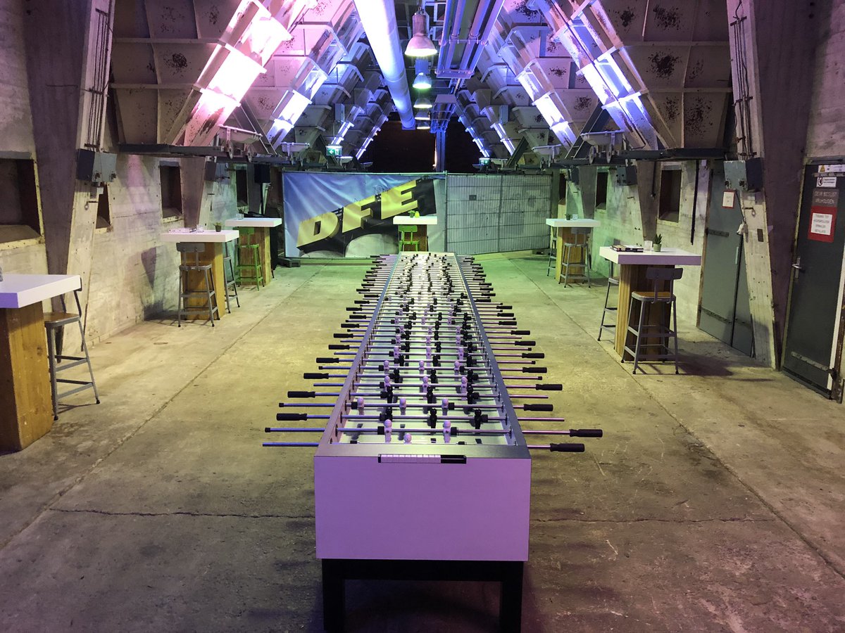 Kickerprofs's tweet image. We zijn sportief het weekend ingegaan. XXXL22 voetbaltafel #saamhorigheid #sportief #event #bedrijfsfeest