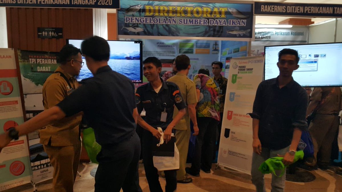 Dit. <a href="/DitPSDI/">EAFM for Sustainability</a> turut serta dlm stand pameran pada Rakernis <a href="/djpt_kkp/">Direktorat Jenderal Perikanan Tangkap</a> <a href="/kkpgoid/">KKP RI</a> di Palembang 27-31 Januari 2020. Informasi mengenai LPP WPP, RPP, E-logbook, Observer dan RFMO dlm bentuk leaflet, poster dan buku dapat di peroleh disini.. cc: @Edhy_Prabowo <a href="/mzulficar/">ZulficarMochtar</a> <a href="/Om_trian/">Om Yunanda</a>