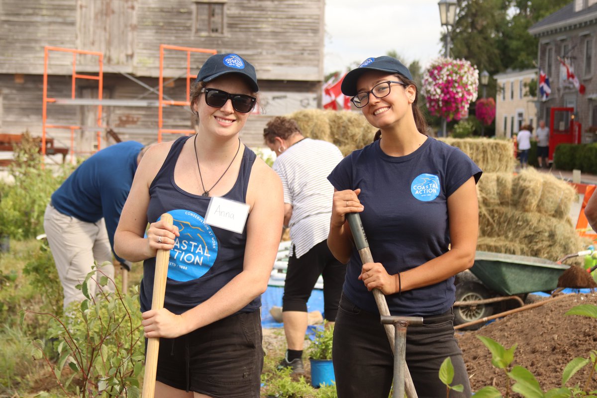coastalaction's tweet photo. Application deadline for #summer2020 positions is this Friday, January 31! Make sure to check out our full list of positions and details on how to apply at our website: https://t.co/YKSwGWbVi0. #ConservatonAtWork #NovaScotiaJobs #EnvironmentalScience https://t.co/LRVElSKoma