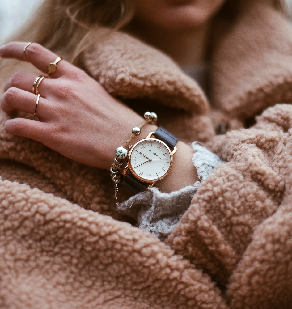 ImmunityJ's tweet photo. "The perfect antidote to dark, cold and creepy is light, warm and cozy"
► Signature Rose Gold & Grey
⇢ https://t.co/f7J1zJ5txT #complementyourstyle https://t.co/xalsuzTLoh