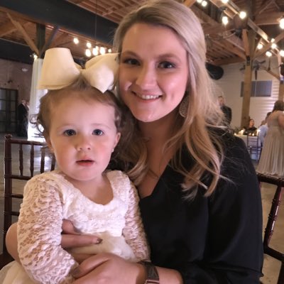 Jaci_Oliver10's tweet photo. I love my girl 🤍 #NewProfilePic https://t.co/sxeBT4ytsA