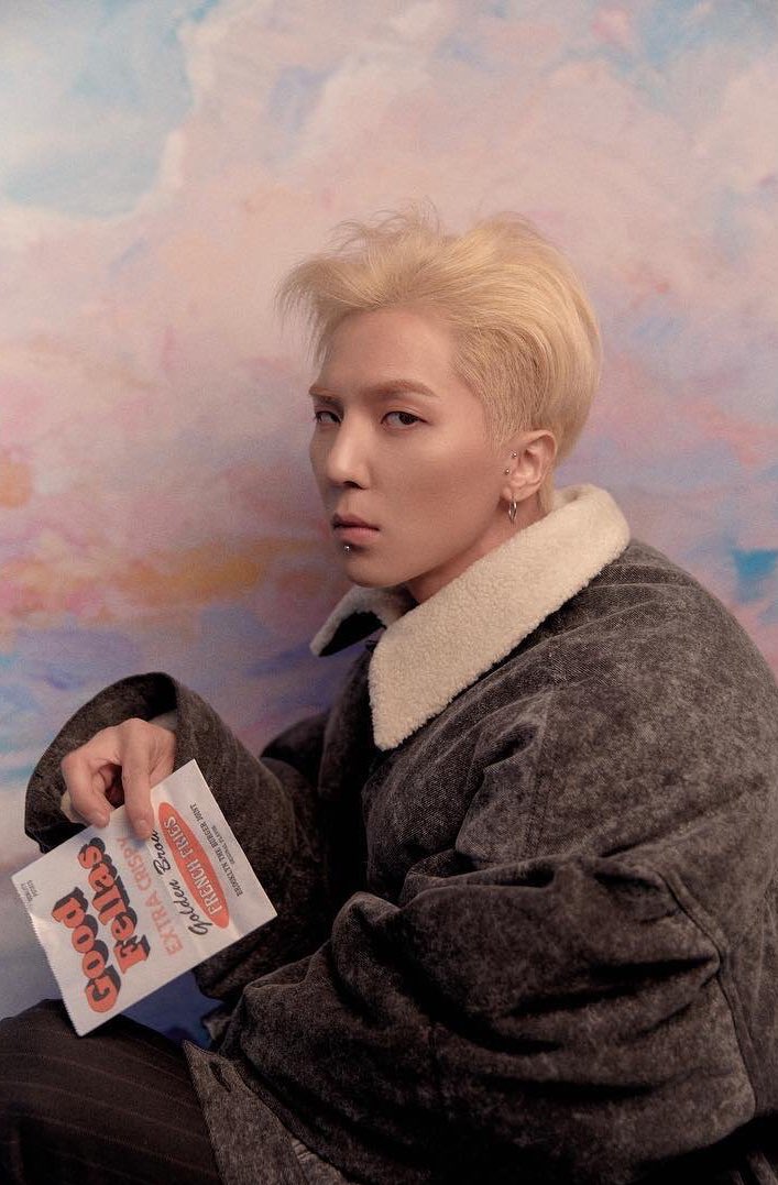 MY-MOST-FAVORITE-LOOK-OF-MINO-IN-MY-WHOLE-FUCKING-LIFE: blonde and browless minoa thread,cuz i love & miss this look sm