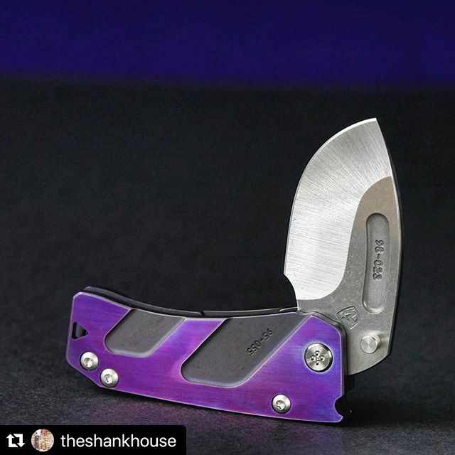 medfordknife's tweet image. Der Hund - Titanium and S35VN blade steel. 🇺🇸
#bladeaddict #bladeforums #medfordknifeandtool #medfordknives #knifelife #knifepics #pocketdump #knivesofig #edcknife #pocketknives @theshankhouse ift.tt/37wpFI7