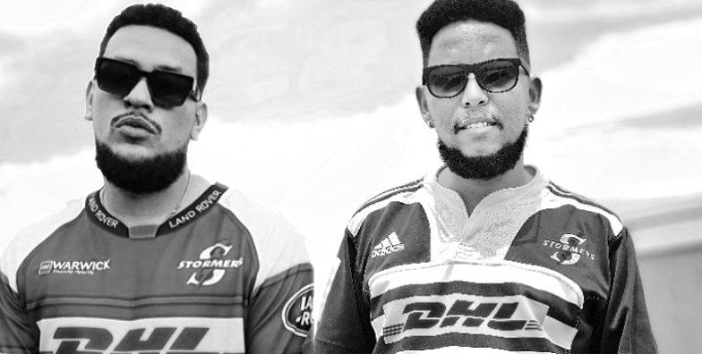 CharlieBunz_X's tweet photo. 🔥SPOT THE DIFFERENCE. 💯☝🏾👑

@akaworldwide #AkaWorldwide #SpotTheDifference #Number1Fan #TeamAKA #Stomers #PortElizabeth #PE #EmzaEntertainment @viplounge #Beard #DreamWork #BiggestFan #NSFAS2020 #RIPMamba #Kobe #KobeRIP #BlackMamba @nathanarries4 https://t.co/MofNLVoDu2