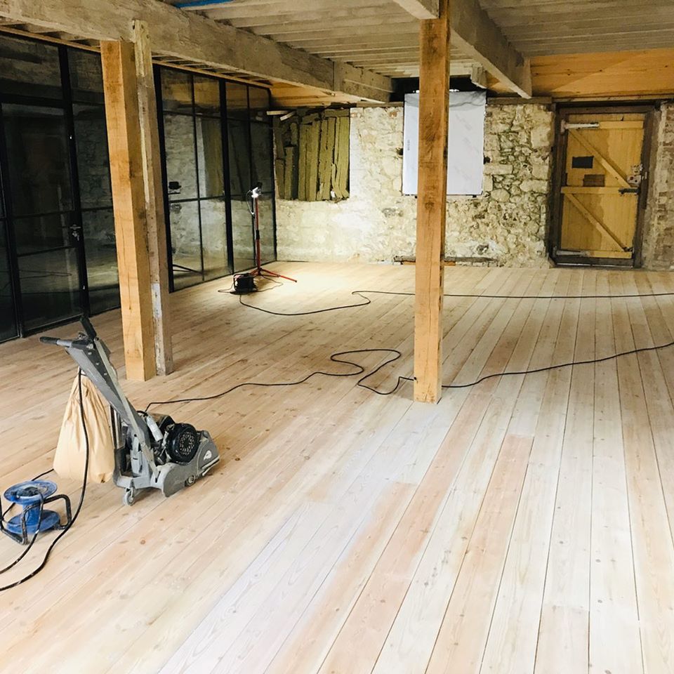 MakastoneLtd's tweet photo. We were back in the old mill where we installed the 14kW Invicta Elton in 2017. This time renovating the old pine & oak flooring.
Recommendations or returning clients thatโs where most of our business come from.
#craftsmenship #flooring #millconversion #makastone #renovation https://t.co/MwsSdPoBw6