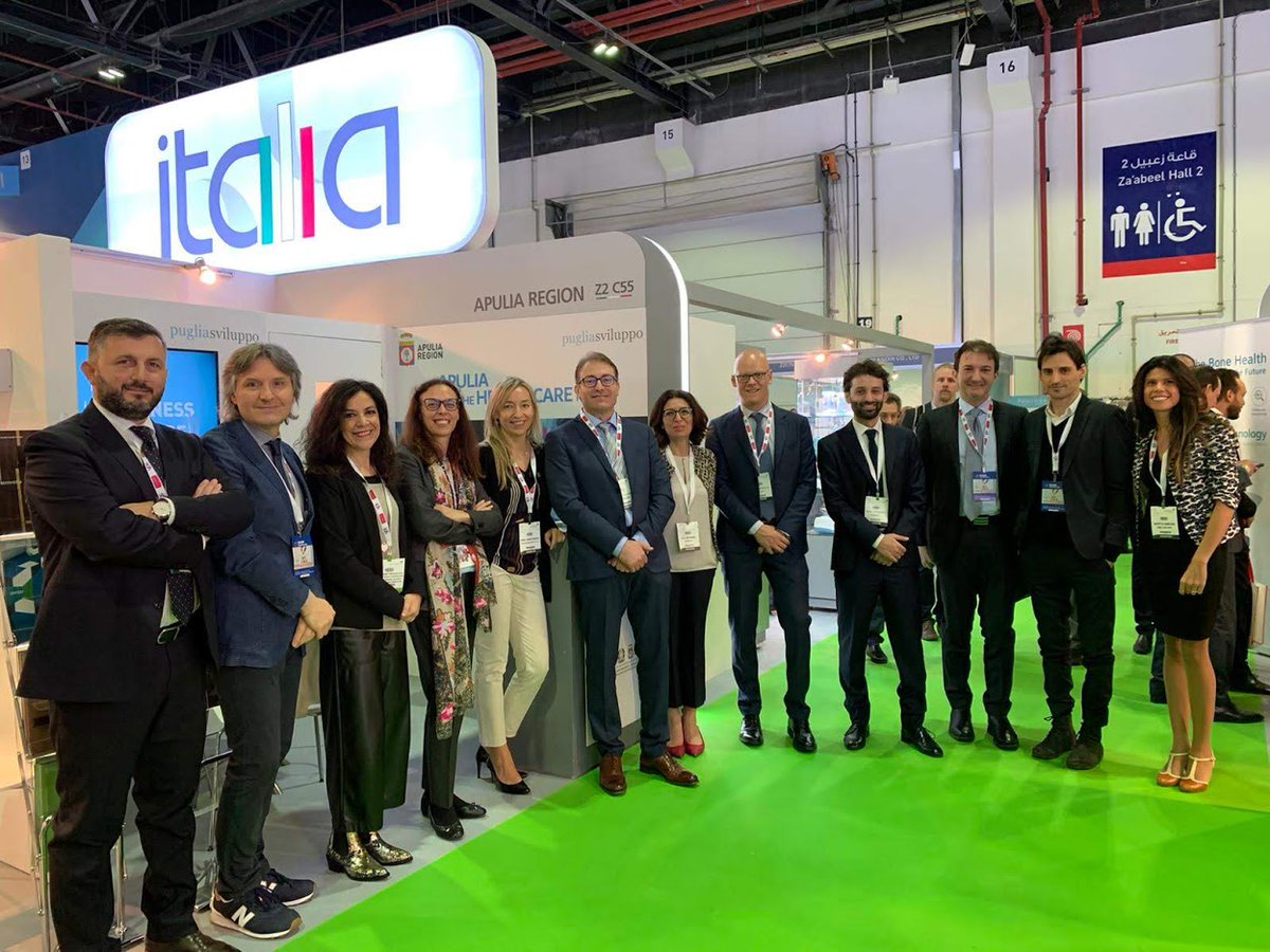 ITADubai's tweet photo. L'#Italia partecipa @Arab_Health con 193 aziende, di cui 148 nel Padiglione italiano. Presenti oggi il Console Generale d'Italia a #Dubai Valentina Setta @italyindubai e il Vice Direttore dell'Ufficio #ICEDubai Marilena Procaccio in visita anche allo stand di Puglia Sviluppo. https://t.co/vM0ZUDMGK3