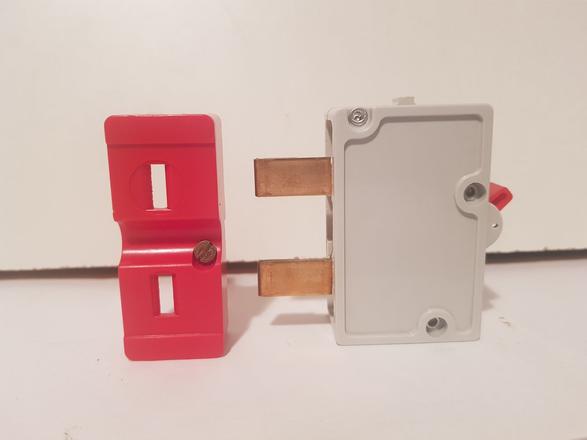 Currently looking for wylex plug in mcb's, if you've got any knocking around you'd like to sell please get in touch.