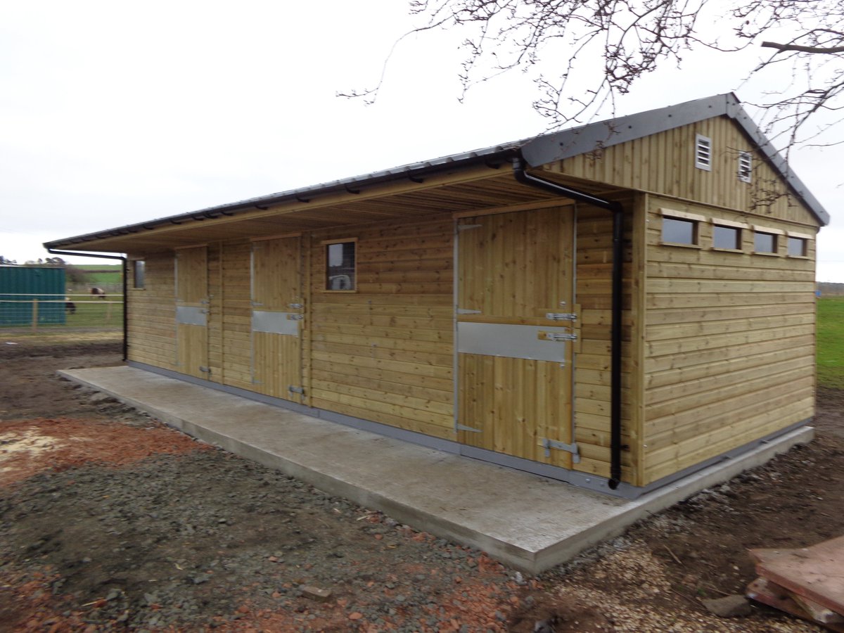 A new stable block for one of our lovely customers.  We did the base for this one too :-)

#stableblock #horseriding #Horses