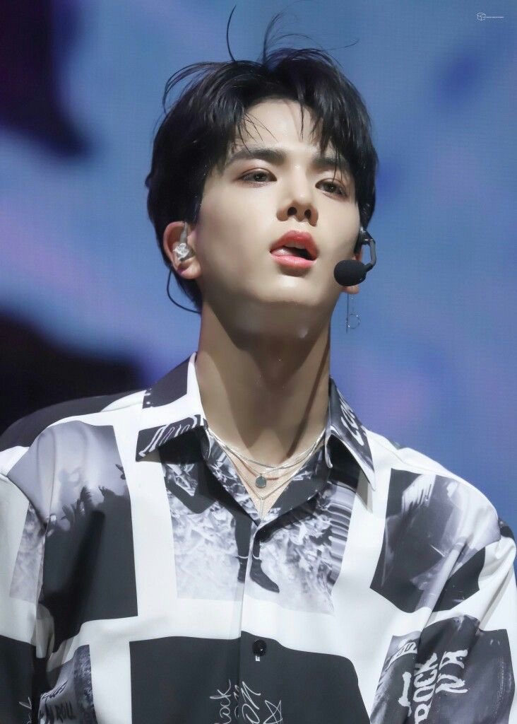 fuck it KIM YOUNGHOON as OH SEHUN: a thread