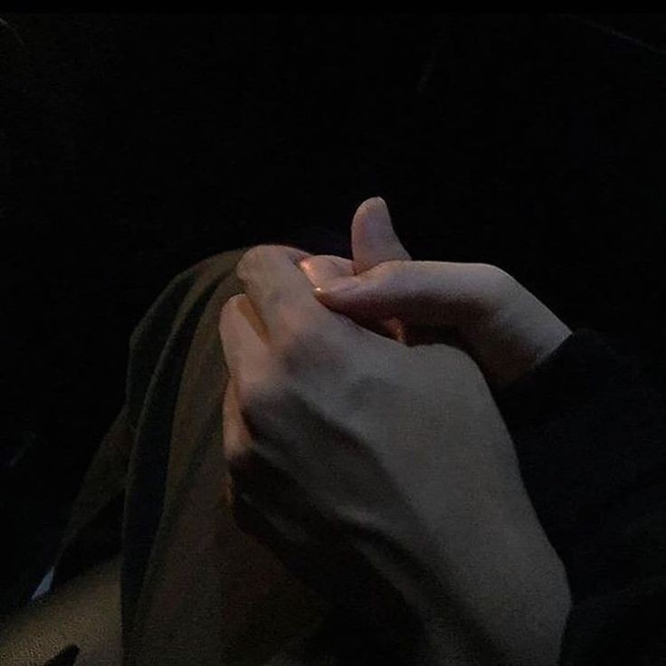 Vivo0_'s tweet photo. just hug. 🔫⌚🍷
#infinityfactsaboutme https://t.co/62GAlth5Zu