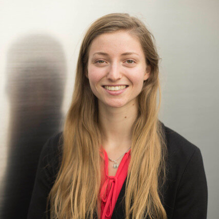 Olivia Plumb Headshot