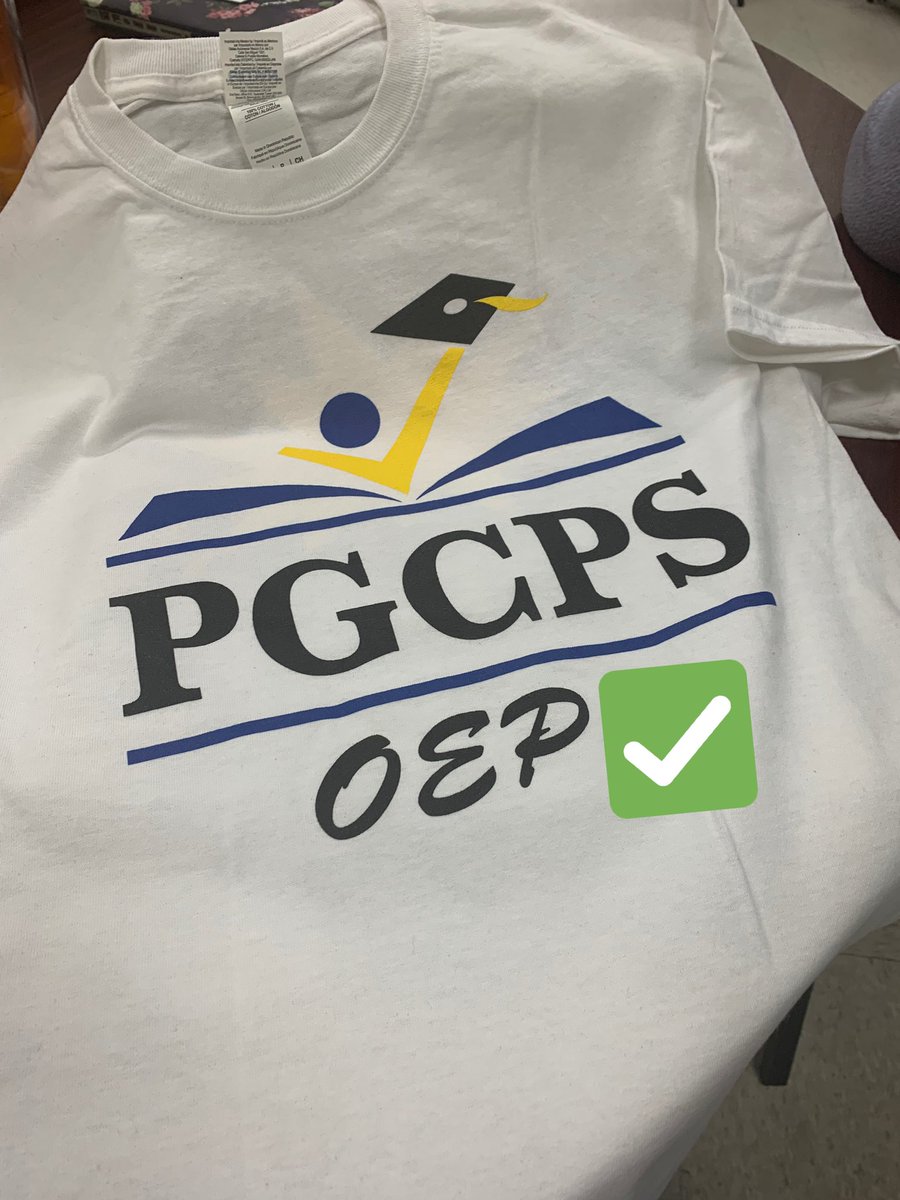 PDLadyConsults's tweet photo. Great @OEP_PGCPS Team Meeting Today! What drives you and your organization?🚘 We are dove deep into our mission, vision and core values as an organization. We are OEP! @pgcpsPAR @DrMoLamar1 @pgcps #Up2PAR #PGCPSProud #TeamOEP✅ https://t.co/cmp7GH58sx