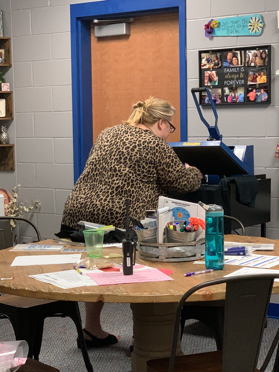 <a href="/CK8Principal/">Roe Maiorini</a> is making shirts in her office. Talk about a hands-on leader😊 Thanks for all you do!♥️ #MyPrincipalRocks #CK8Rocks