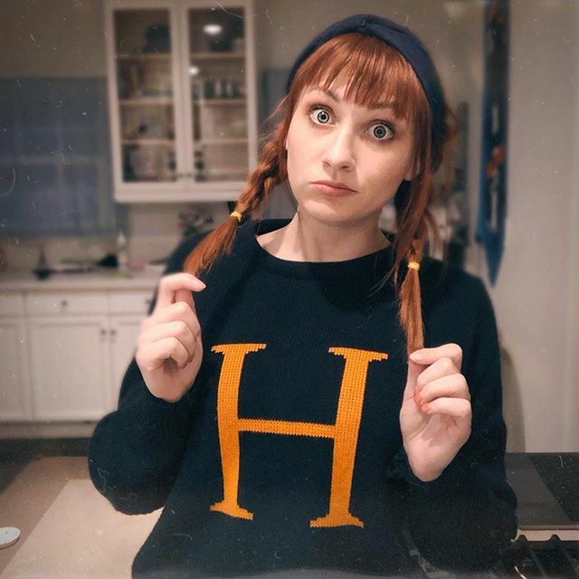 DayeanneHutton's tweet photo. 26/31 Dayes of Potter ☺️ I honestly can’t believe January is almost over. Holy poop you guys 😅😅😅 .
.
.
#harrypotter #yerawizardharry #ginnyweasley #potterstyle #geekchic #nerdygirl #geekygirl #harrypotterfashion #nerdfashion #geekfashion https://t.co/RnKQ9TMZFn https://t.co/x3d4KaumNF