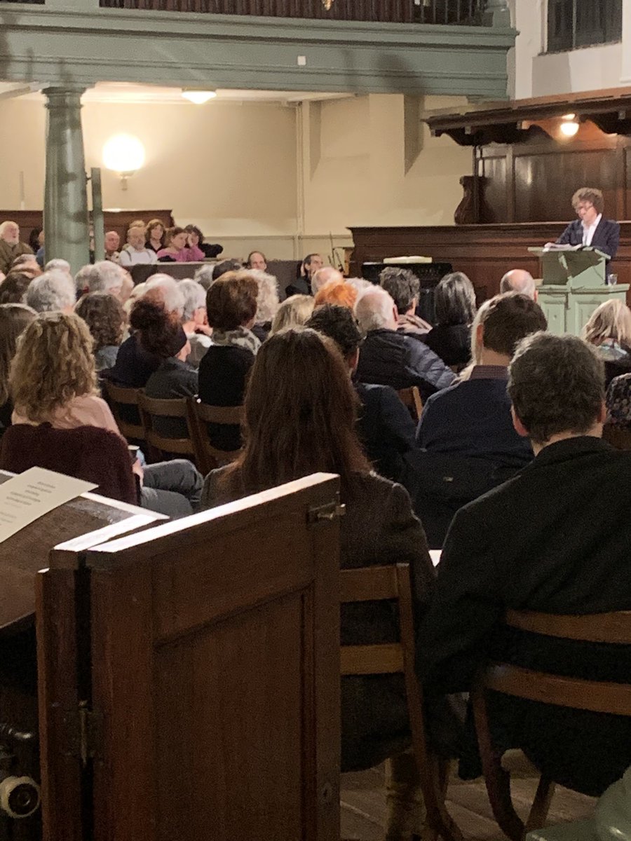 OscarvanG's tweet photo. Volle bak en indrukwekkende line-up bij de presentatie van “Bij ons in Auschwitz” samengesteld door @arnonyy en uitgegeven door @Querido_nl, in de Singelkerk in Amsterdam. https://t.co/Van1yzhvqc