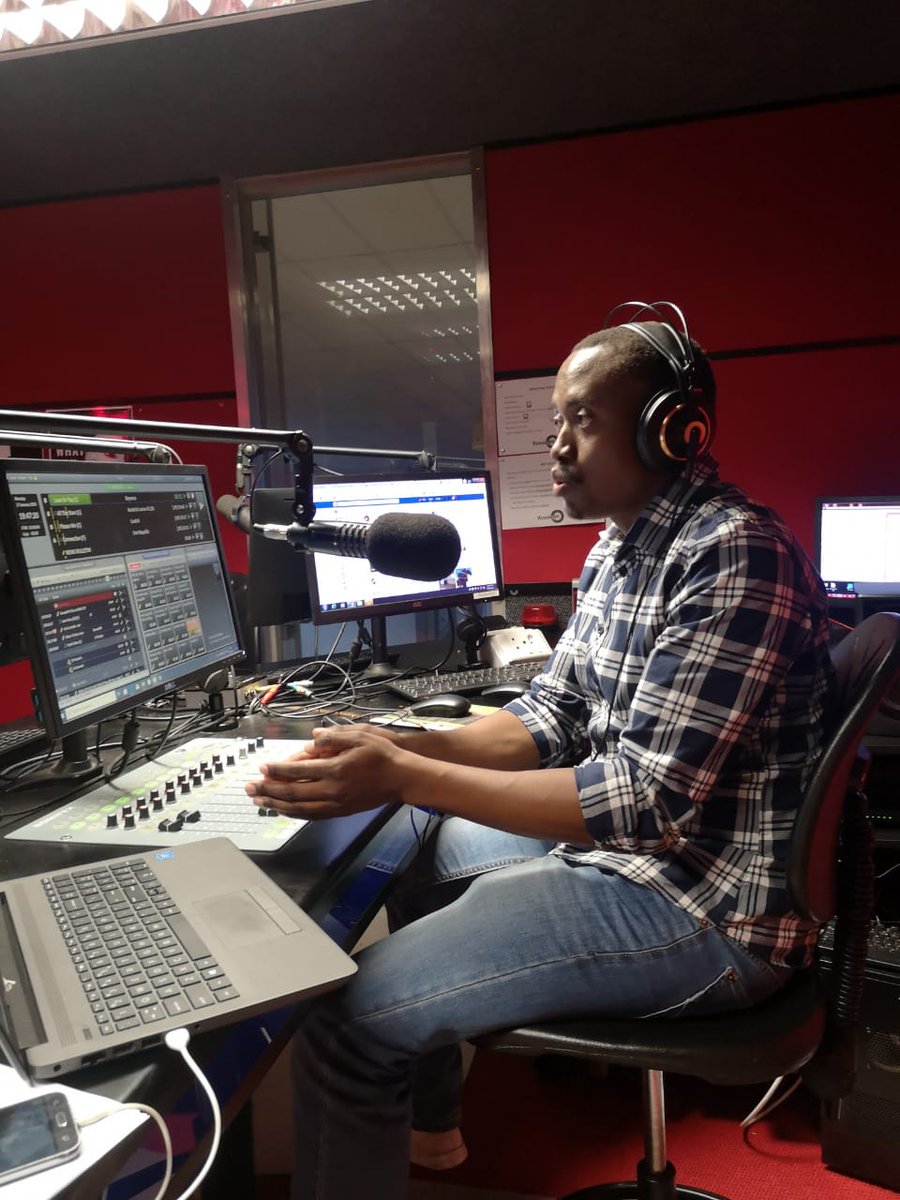 TheInnerView970's tweet photo. First full show for the year. Your home of critical conversations in central South Africa. Only on @KovsieFM97. https://t.co/yWHz2F9X8j