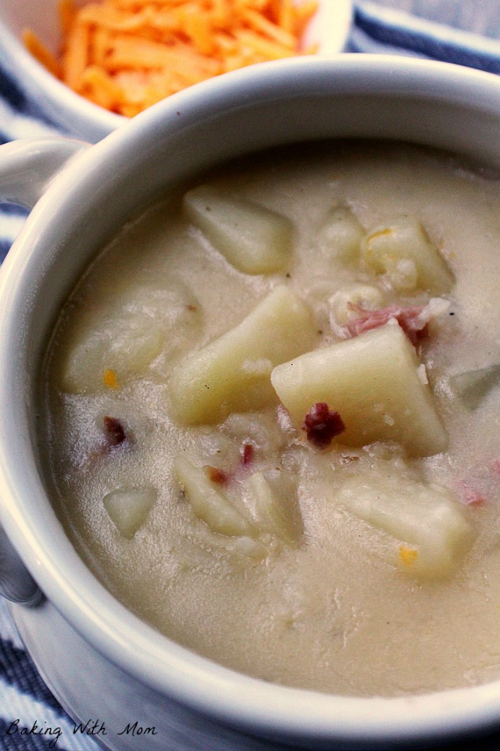 BakingWithMom's tweet photo. Dairy Free Slow Cooker Potato Soup - #dairyfree #slowcooker #delicious
https://t.co/rF4aZnxhbD https://t.co/WMaCnfWTMT