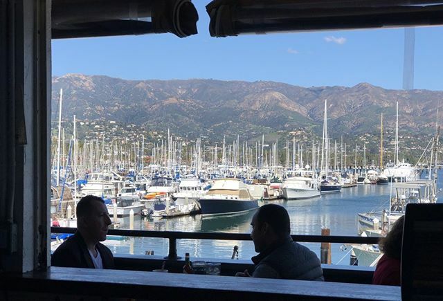 brophys's tweet image. LUNCH VIEWS!
.
.
.
.
#BrophyBros #SantaBarbara #SantaBarbaraHarbor #SantaBarbaraRestaurant #Seafood #ExploreSB #SeeSB #Eeeeeats #VisitSB ift.tt/2O5LRBf