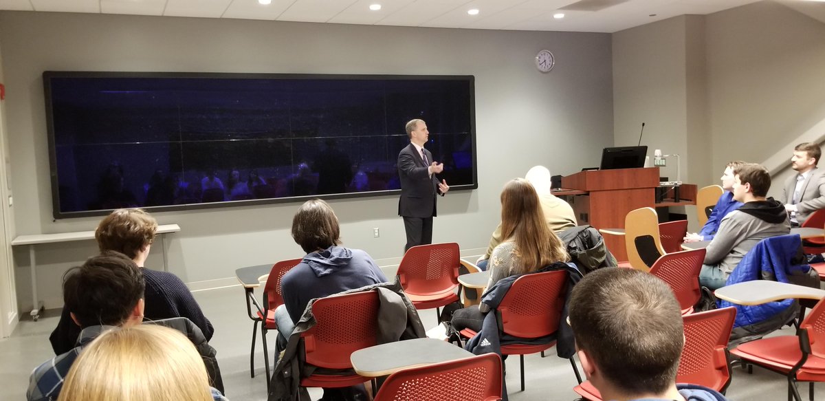 U.S. Rep. Sean Casten visits UIC