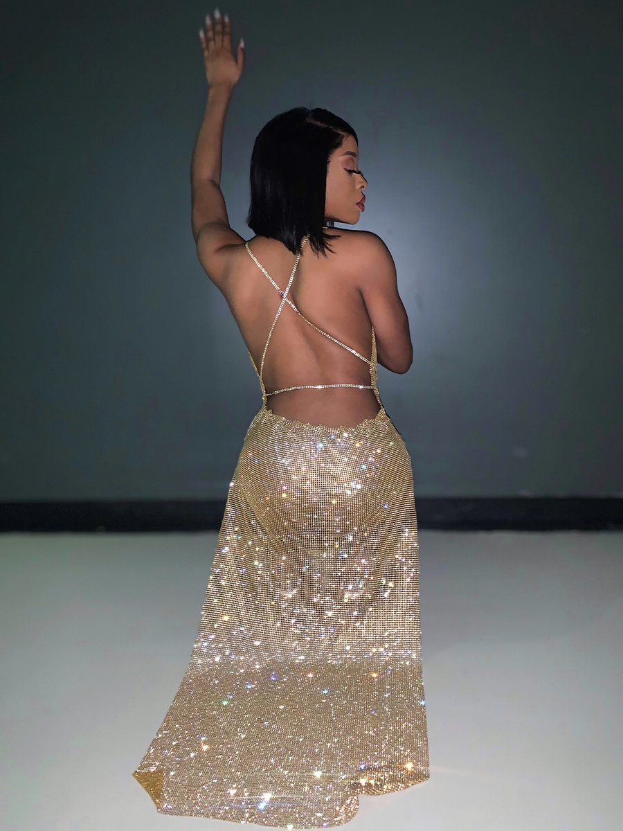 iamshaisma's tweet image. Shine baby, shine
Dress from Foxcouture

#JETBALLIII