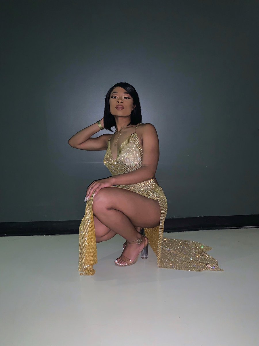 iamshaisma's tweet image. Shine baby, shine
Dress from Foxcouture

#JETBALLIII