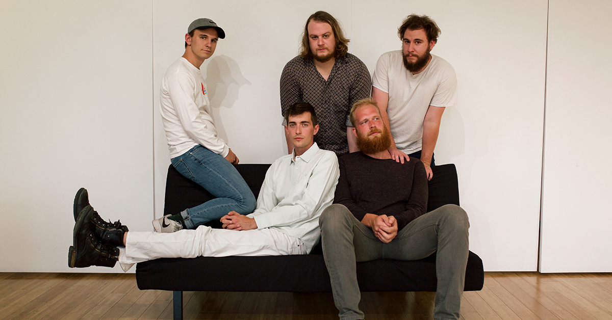 TONIGHT at #Schubas: <a href="/halflovesband/">Halfloves</a> w/ <a href="/TheDeadLicks/">The Dead Licks</a> &amp; <a href="/TheCorcoranBros/">The Corcoran Brothers Music</a>
[Doors: 7:30PM | Show: 8PM | 18+]

INFO>>> bit.ly/3aMJNI9