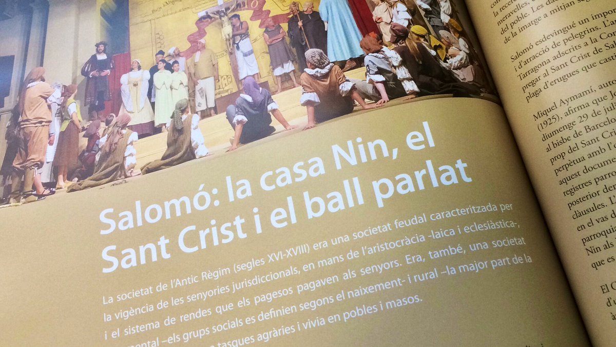 ballsantcrist's tweet photo. ‘#Salomó: la casa Nin, el #SantCrist i el #BallParlat’ és un dels interessants articles que publica l’últim número de la revista @CiPaisatge. Ens l’han presentada el seu director, @jmrovira, i l’historiador i alcalde @Ajunt_Salomo, Antoni Virgili. Consulta-la al PL #CalCadernal. https://t.co/X0QQMpFvIc