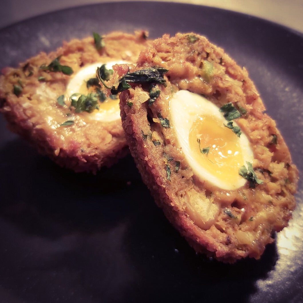 Chef Chris is working on our house smoked veggie Scotch eggs. We think he’s nailed it! Hopefully they’ll be on the specials this weekend🤞#FOODTODRINKTOO #veggiesouthampton #veggiescotchegg #southamptonfood #belgiumandblues #craftbeersouthampton #craftbeerfood <a href="/VisitSoton/">Visit Southampton</a>