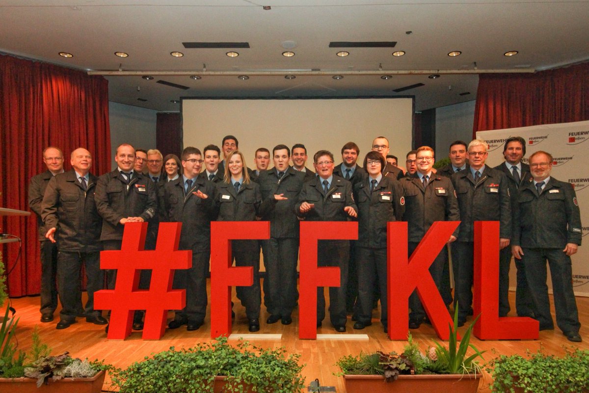 Feuerwehr_GI's tweet photo. 125-jähriges Jubiläum der Feuerwehr Gießen- Kleinlinden.
https://t.co/2SgFAZ6kHI
#giessen112 #fwgi #wirfuergiessen #ehrenamt #ffkl https://t.co/ppGWwsgDvy