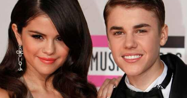 enews's tweet photo. Selena Gomez said she was a victim of emotional abuse in her relationship with Justin Bieber. https://t.co/Roayt50ewX https://t.co/OvUqnbxK04