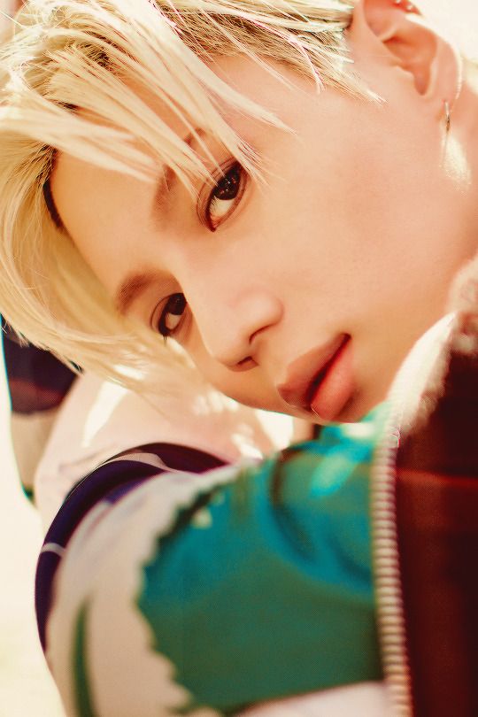 Littlefoxjhiczy's tweet photo. #LeeTaemin #TaeMin #Taeminnie #OnTopTaem #DarkTemple #Taem #DancingMachine #Shinee @SHINee @shinetter @superm https://t.co/pAU6KIv9xP