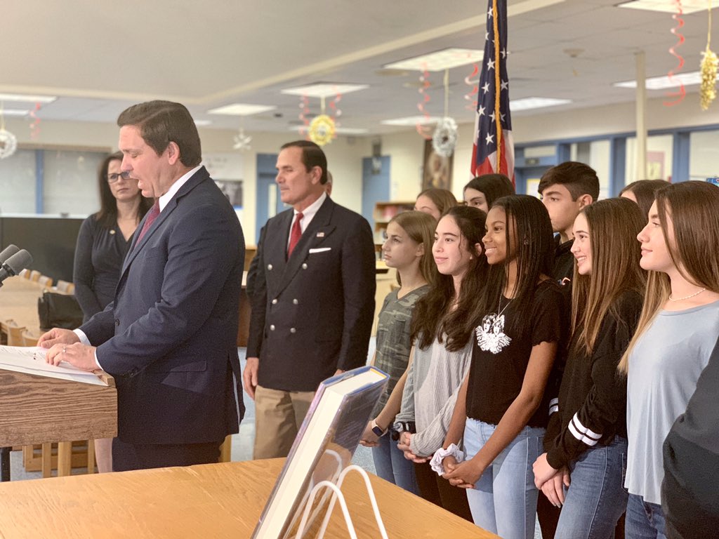 pbcsd's tweet photo. We welcomed @GovRonDeSantis to Omni Middle today as he announced $5 million donation from the Marcus Foundation to fund civic education. Omni’s Debate Team is already a shining example of the civic knowledge &amp; productive discourse the Governor hopes to inspire in FL schools 🇺🇸 https://t.co/I8R3hvBY6x