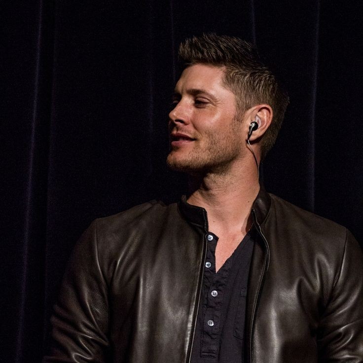 deann_1979's tweet photo. @abaserpg

↳FICHA:

•Nome: Dean Campbell Winchester
•Idade: 40y
•Profissão: Caçador
•Residência: (imagem)
•Aparência: (imagem) https://t.co/s9lFmoZV9p