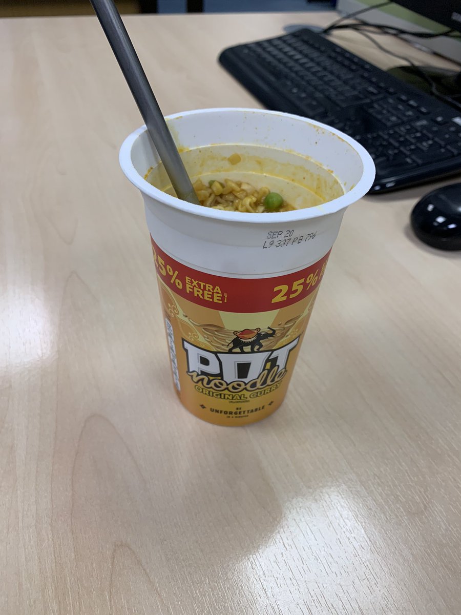 ThingsWeEat_'s tweet photo. Dinner is in the office tonight so just a quick and easy option.... @PotNoodle  original curry flavour.

Flick the kettle on. Pour. Stir. 2 minute wait. Bang, jobs a good’n!

Taking into account the flavour, texture and convenience of this meal, I’m awarding it a 6.5/10. https://t.co/emxU6BMoOi