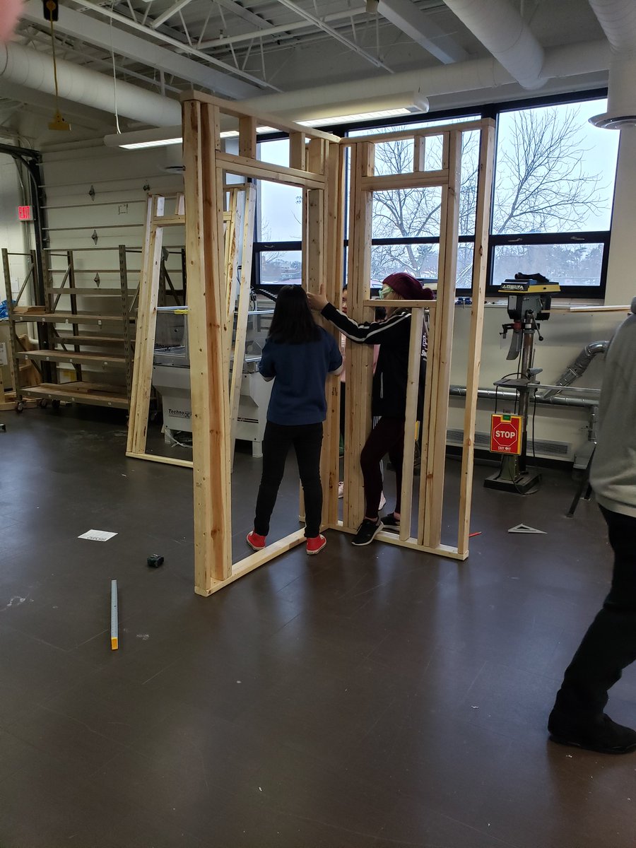 MrDDesignSSP's tweet photo. Walls are starting to go up!
@SSPPS6 #ssplearns #construction https://t.co/L8Z2DhHTCe