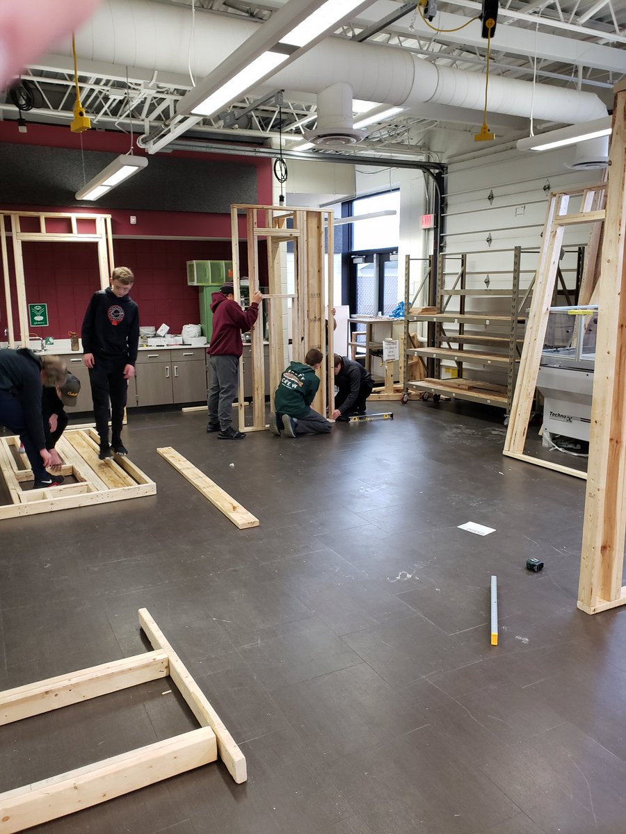 MrDDesignSSP's tweet photo. Walls are starting to go up!
@SSPPS6 #ssplearns #construction https://t.co/L8Z2DhHTCe