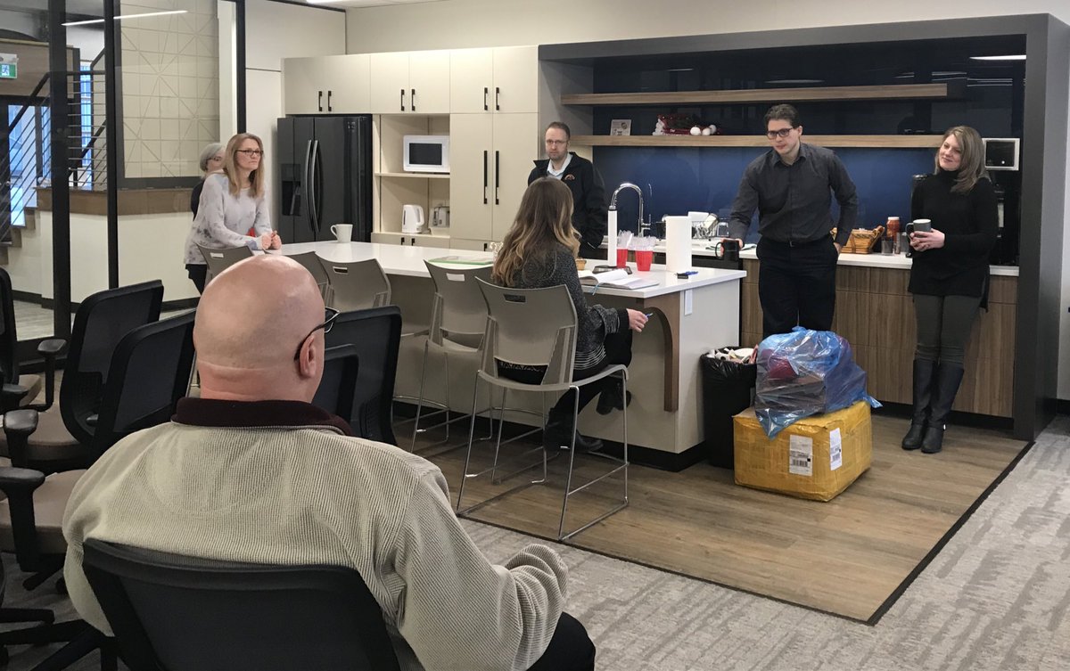The last Monday morning staff briefing before #SUMA2020 starts Sunday!