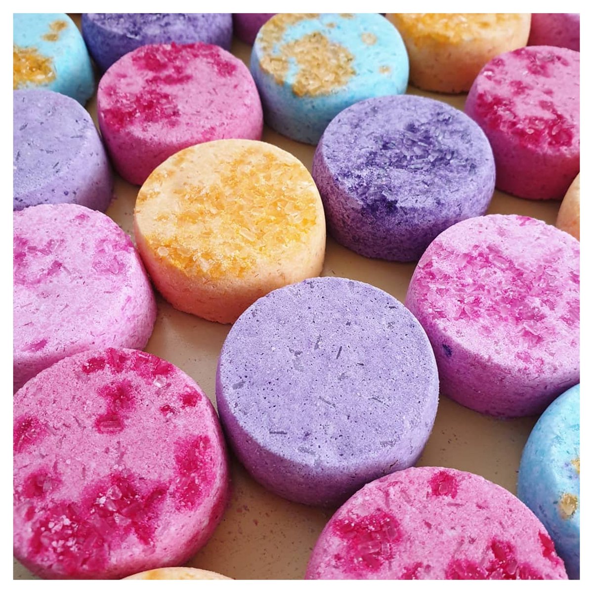cbdbathuk's tweet photo. Not sure which fragrance of CBD bath bombs or fairy dust to get?🤔 Buy our CBD mini bath bombs to test them out 🤩🛀 get them now for only £0.86 (use code "2020" at the checkout)🥰
Can be used in a bath or even as a foot soak to relieve tired feet after a long day❤ #cbd #cbdbath https://t.co/bGBnE3Nl1l