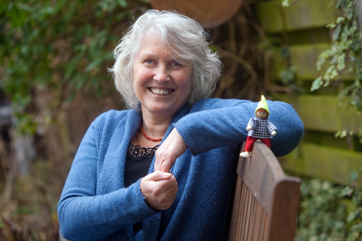 Finalist IJmonder van het Jaar Riny Bouwmeester: ’Ik heb zo’n plezier gehad aan de kabouterdiorama’s’ dlvr.it/RNrJry